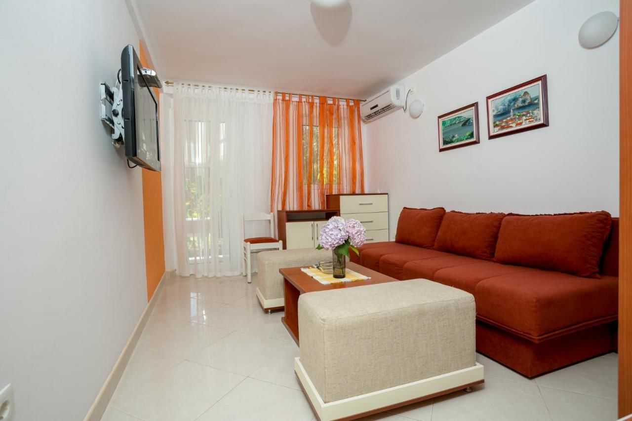 Проживание в семье Sofija Apartments Свети-Стефан-13