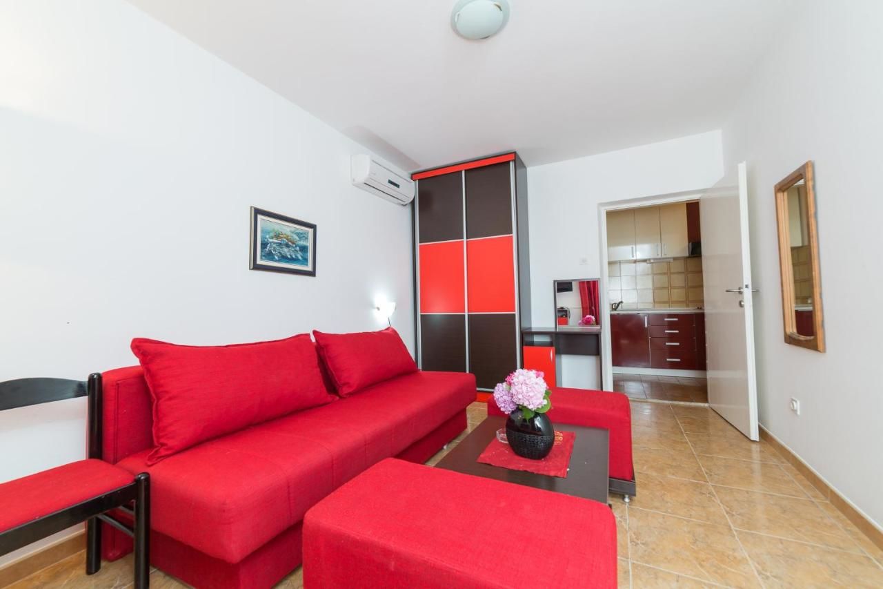 Проживание в семье Sofija Apartments Свети-Стефан