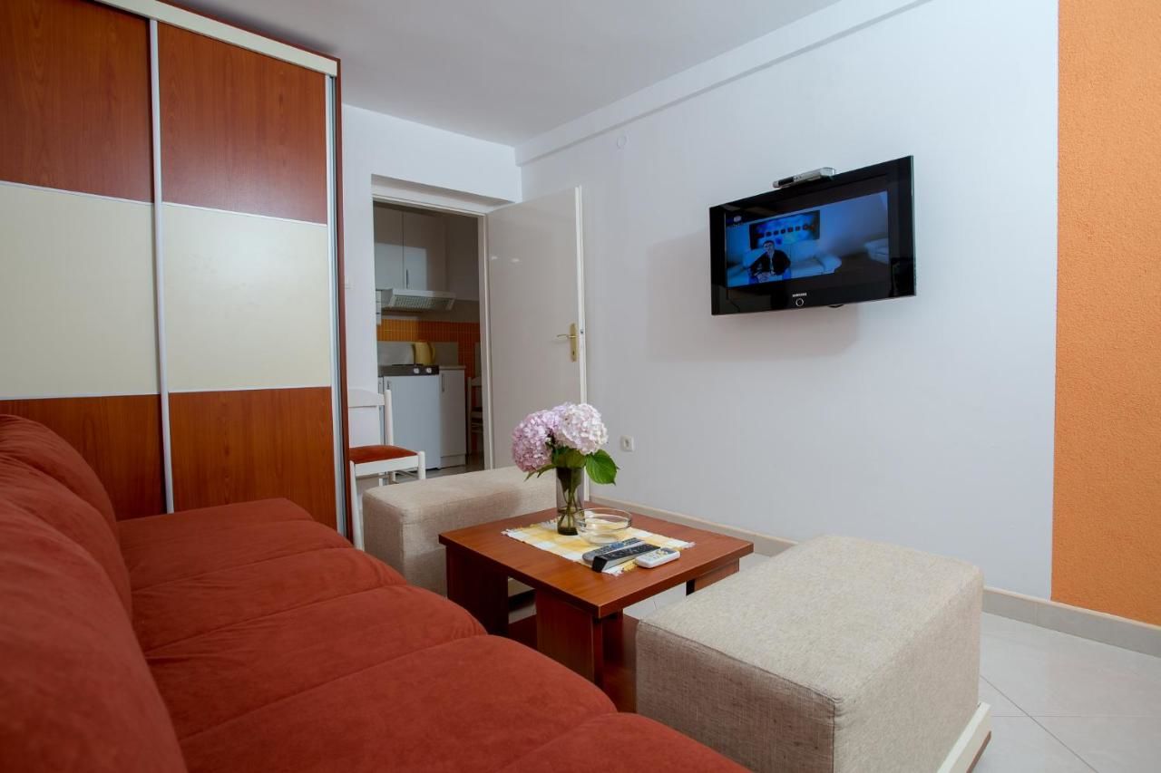 Проживание в семье Sofija Apartments Свети-Стефан-11