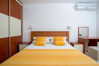 Проживание в семье Sofija Apartments Свети-Стефан Люкс с 1 спальней-14