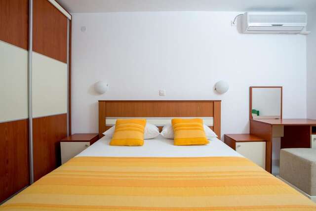 Проживание в семье Sofija Apartments Свети-Стефан-18