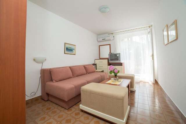 Проживание в семье Sofija Apartments Свети-Стефан-5